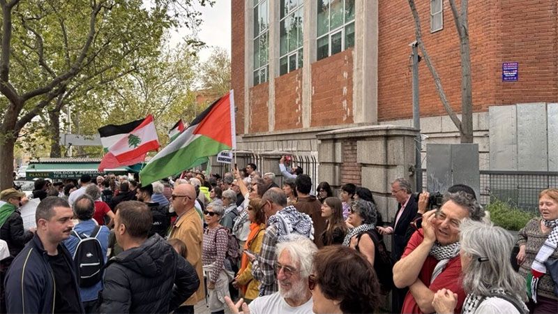 Movilizaci&oacute;n frente a la embajada sionista en Madrid contra las masacres en L&iacute;bano