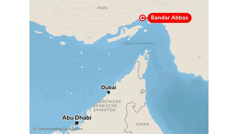Se registran tres explosiones en el puerto iran&iacute; Bandar Abbas