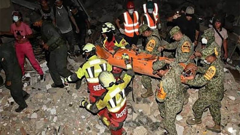 Venezuela informa del rescate de 33 personas con vida tras el doble terremoto