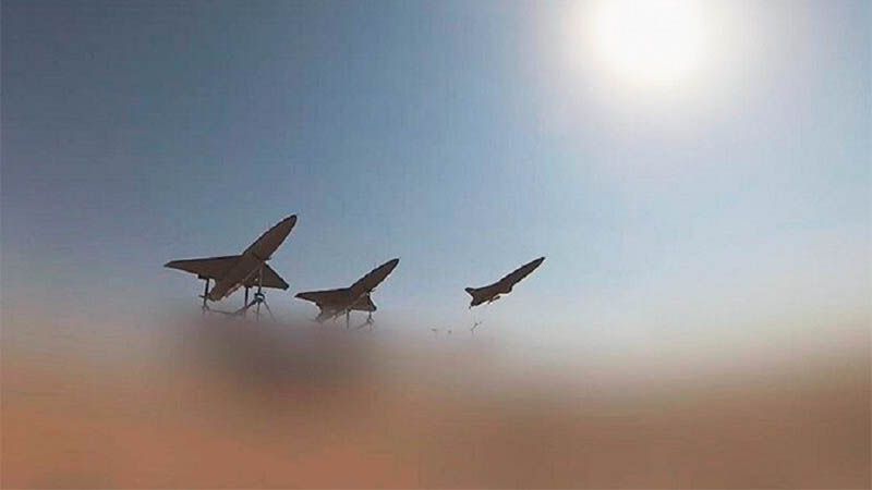 Ej&eacute;rcito iran&iacute; lanza ataques de represalia con drones contra bases de EEUU