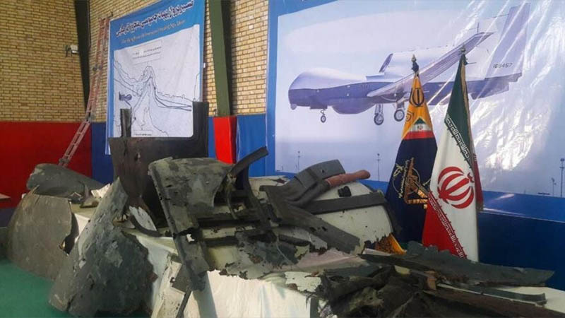 Ir&aacute;n exhibe los restos del dron esp&iacute;a derribado por los Guardianes de la Revoluci&oacute;n